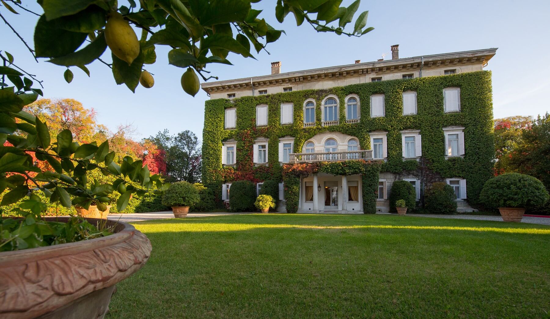 LA TENUTA DI ANGORIS HA OSPITATO IL SET DE “LA PORTA ROSSA 2”