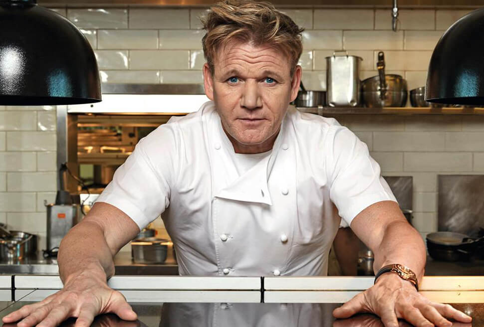 https://reportergourmet.com/- Gordon Ramsay, è la fine di un’era: rescissi tutti i contratti del personale di cucina dei ristoranti londinesi Il coronavirus non ha pietà e non guarda in faccia nessuno. Pare sia arrivata la fine di un’era per il fine dining londinese, dopo che Gordon Ramsay ha annunciato la rescissione di tutti i contratti del personale di cucina.