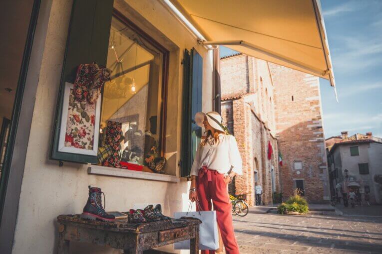 Grado al lavoro per le riaperture